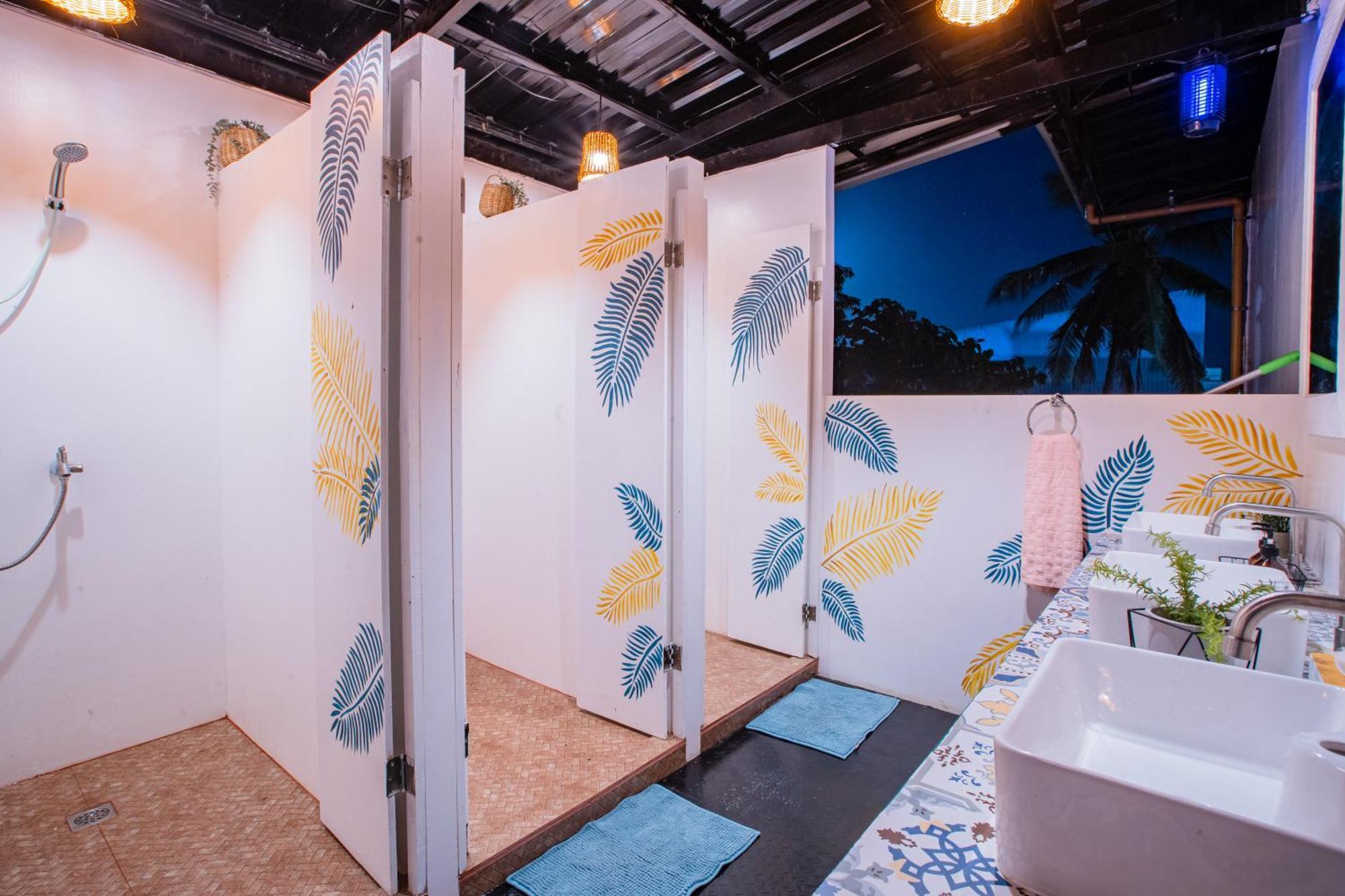 Lartista Hostel Puerto Princesa Kültér fotó